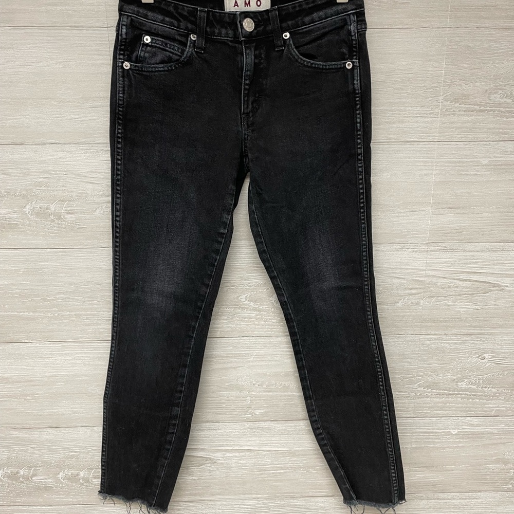 * | AMO | Stix Crop black magic jeans. Size 25.